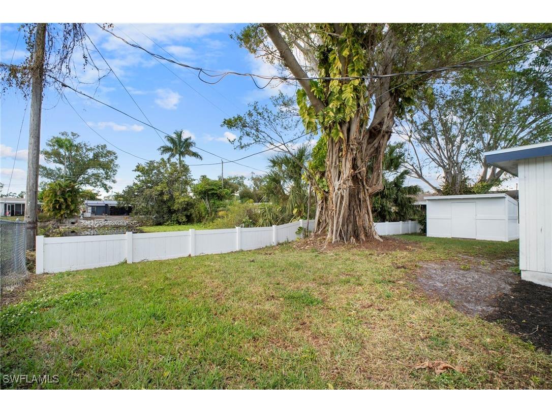 4244 Ellen Avenue Fort Myers FL 33901 226003996 image26
