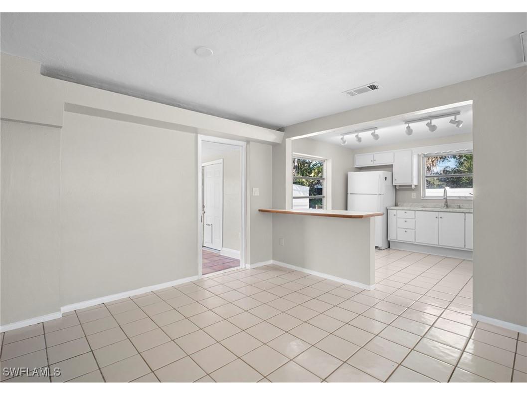 4244 Ellen Avenue Fort Myers FL 33901 226003996 image5