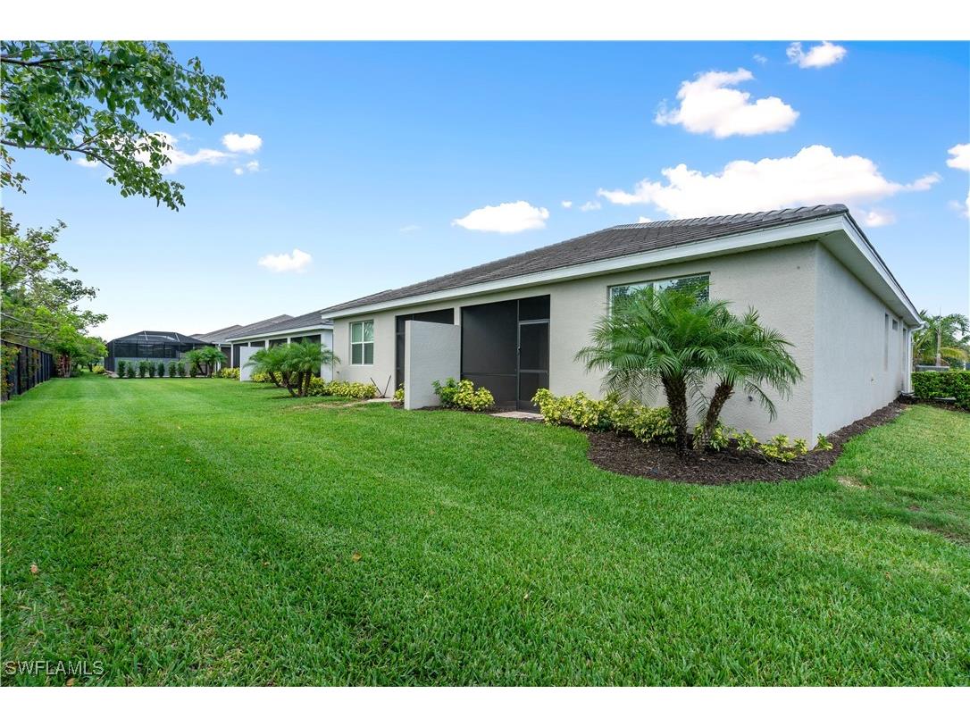 4244 Lemongrass Drive Fort Myers FL 33916 225061203 image12