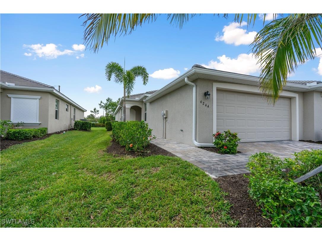 4244 Lemongrass Drive Fort Myers FL 33916 225061203 image2