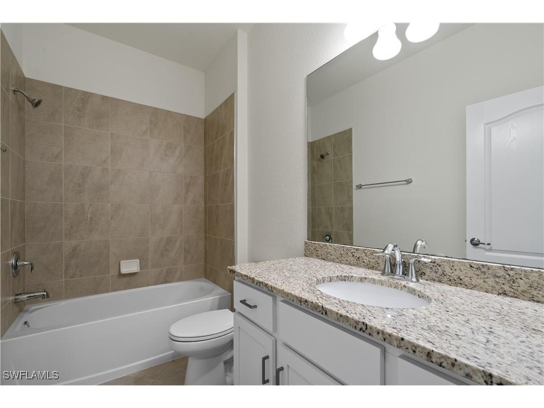 4244 Lemongrass Drive Fort Myers FL 33916 225061203 image20