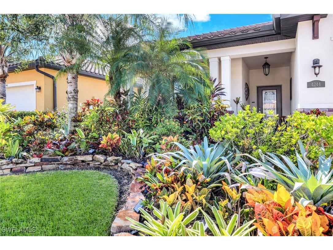 4244 Raffia Palm Circle Naples FL 34119 225072582 image3