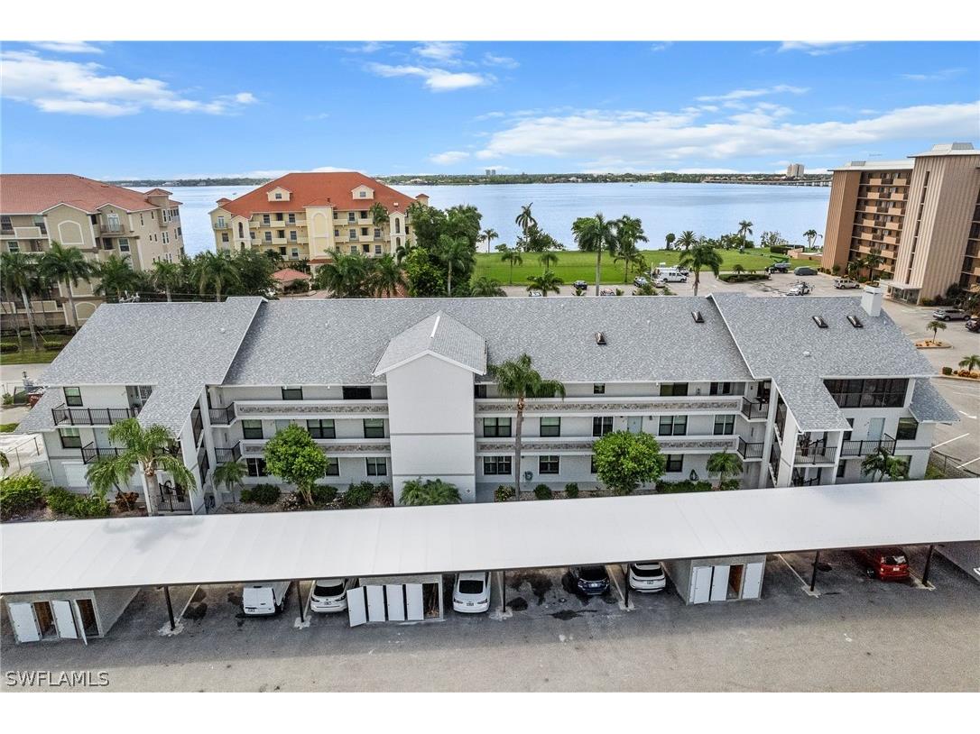 4244 SE 20th Place #118 Cape Coral FL 33904 224058666 image1