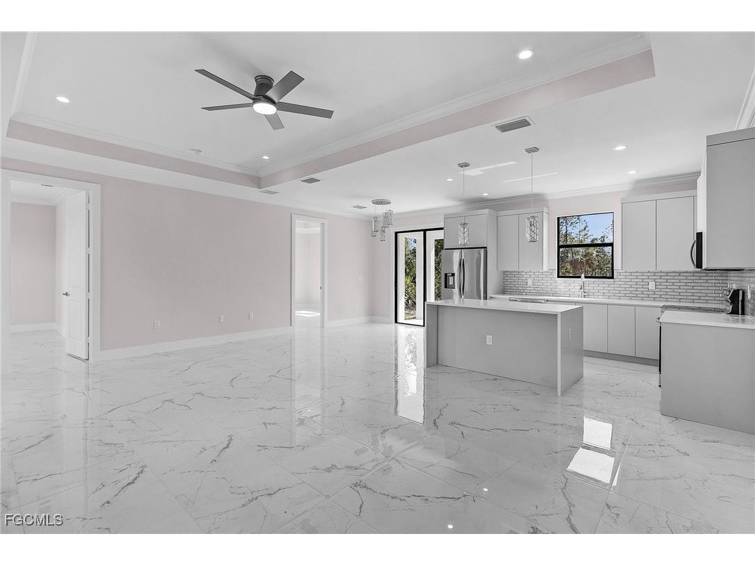 4245 60th Avenue NE Naples FL 34120 2025013157 image6