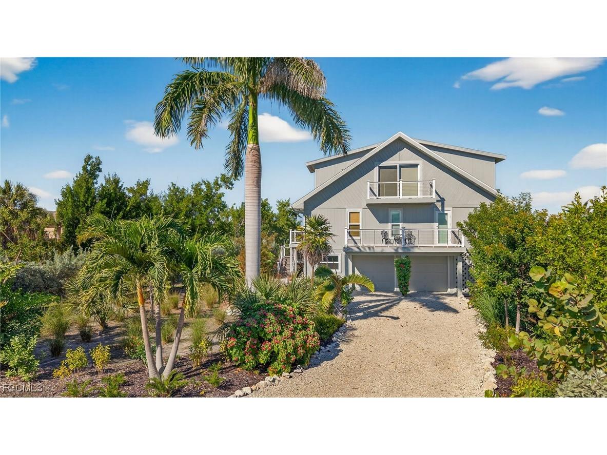 4245 Gulf Pines Drive Sanibel FL 33957 2025017495 image1
