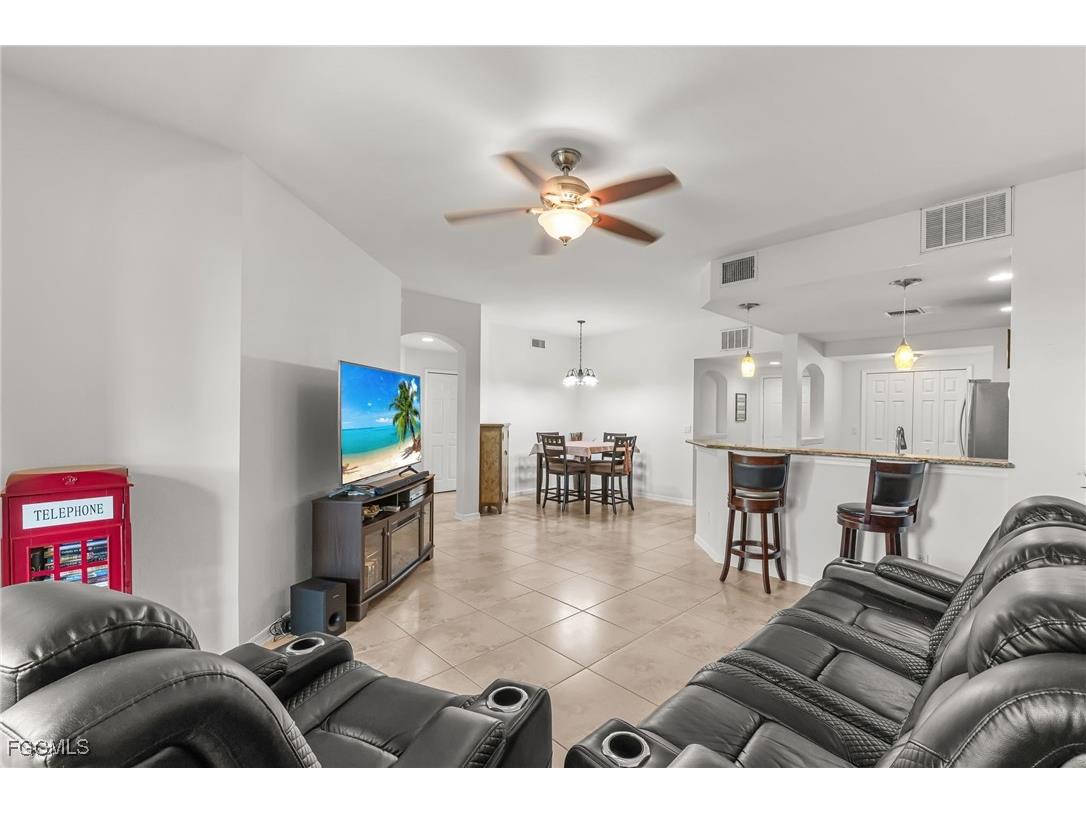 4247 Liron Avenue #104 Fort Myers FL 33916 2025008951 image15