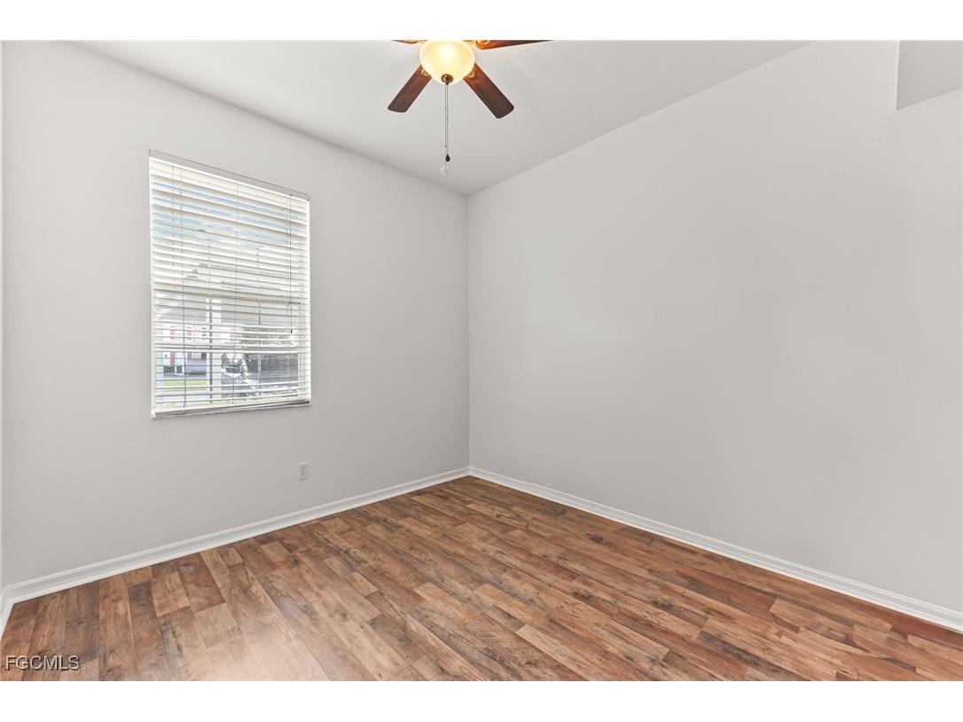 4247 Liron Avenue #104 Fort Myers FL 33916 2025008951 image22
