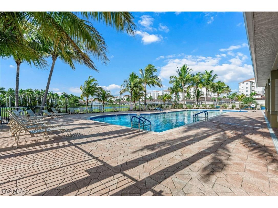 4247 Liron Avenue #104 Fort Myers FL 33916 2025008951 image27