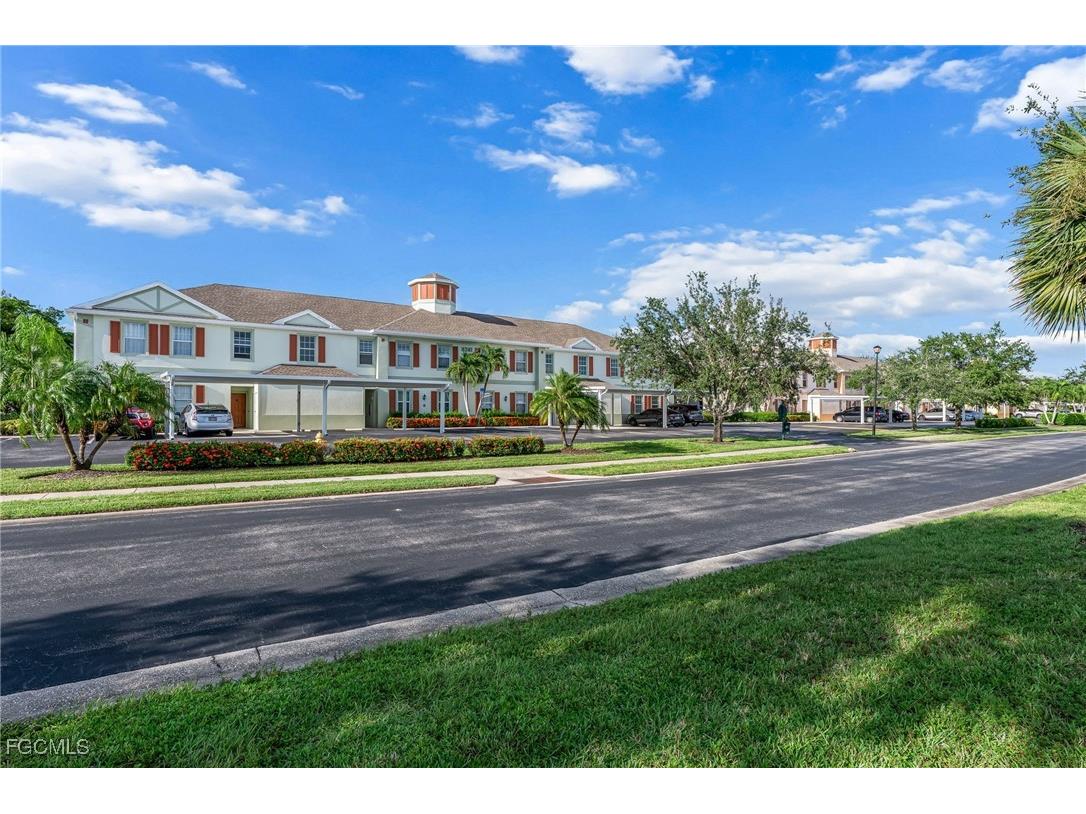 4247 Liron Avenue #104 Fort Myers FL 33916 2025008951 image31