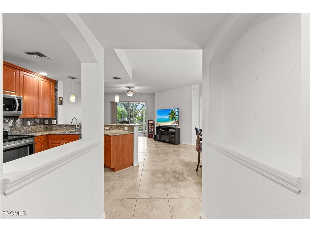 4247 Liron Avenue #104 Fort Myers FL 33916 2025008951 image7