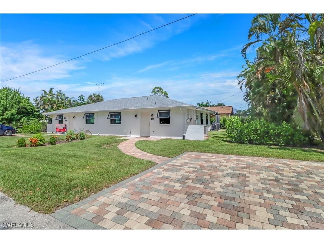 4248-4250 Rita Lane Bonita Springs FL 34134 223064504 image1