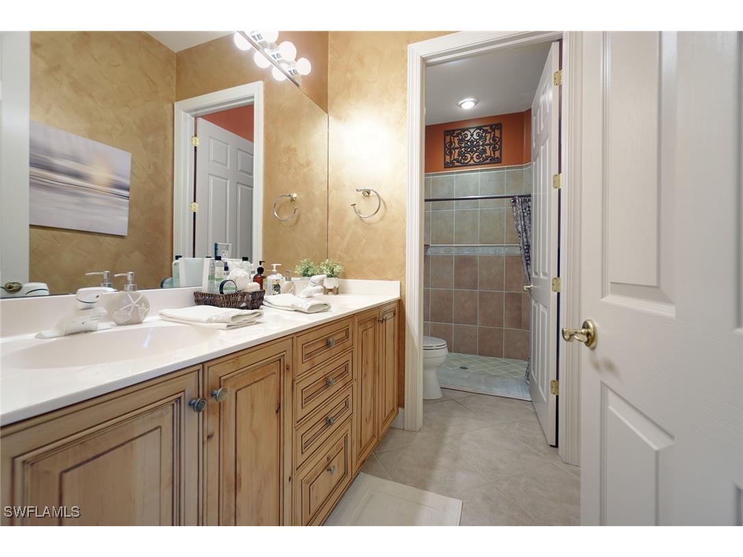 4248 Kensington High Street Naples FL 34105 226005412 image11