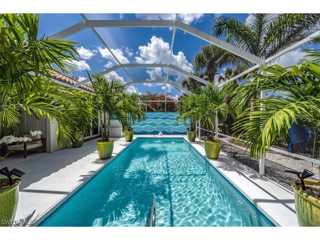 4249 Montalvo Court Naples FL 34109 223031269 image1