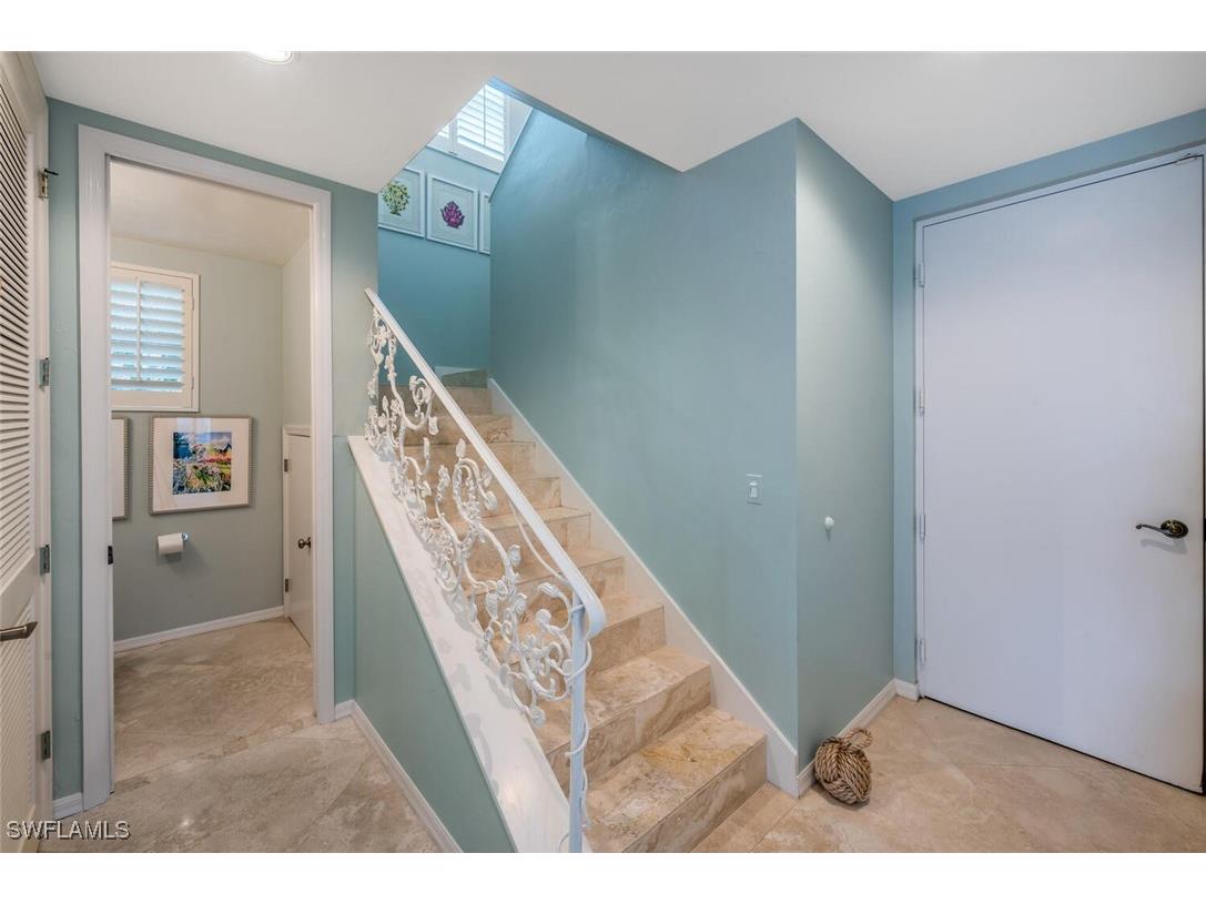 425 2nd Avenue S #A1 Naples FL 34102 225075098 image13