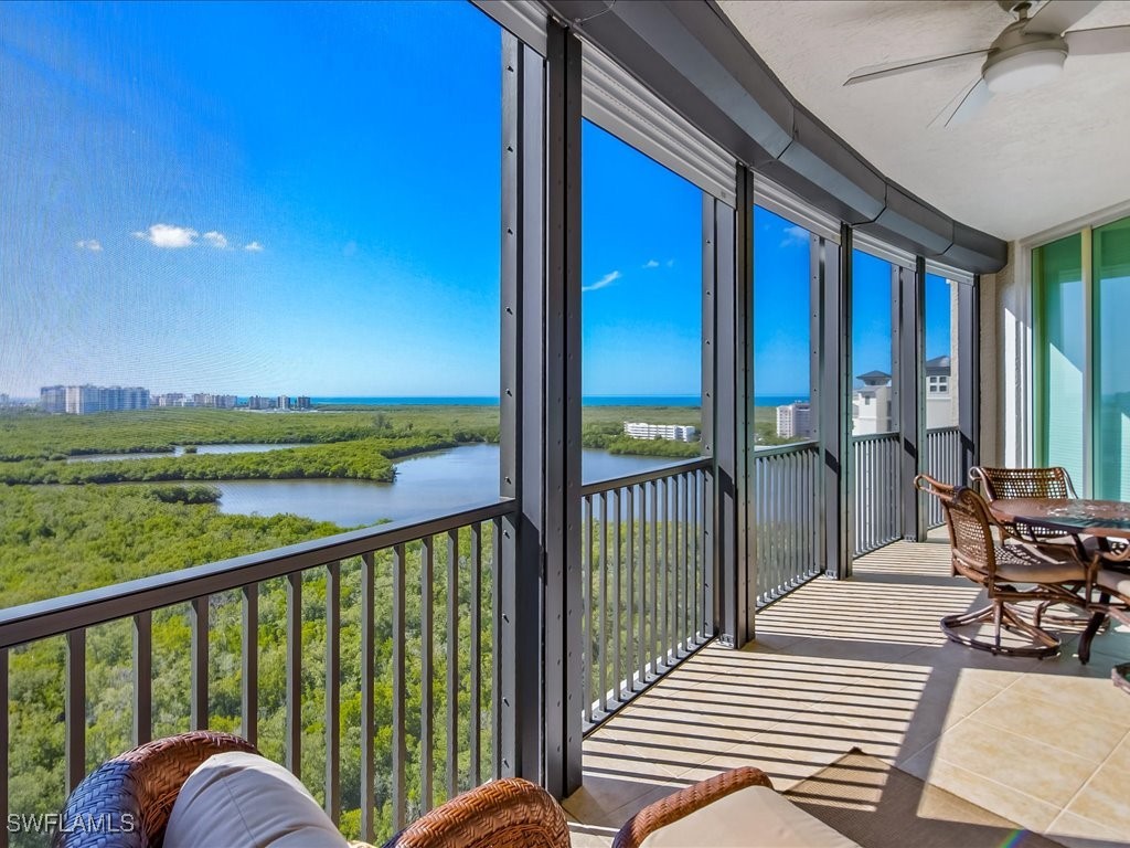 425 Cove Tower Drive #1601 Naples FL 34110 226001067 image1
