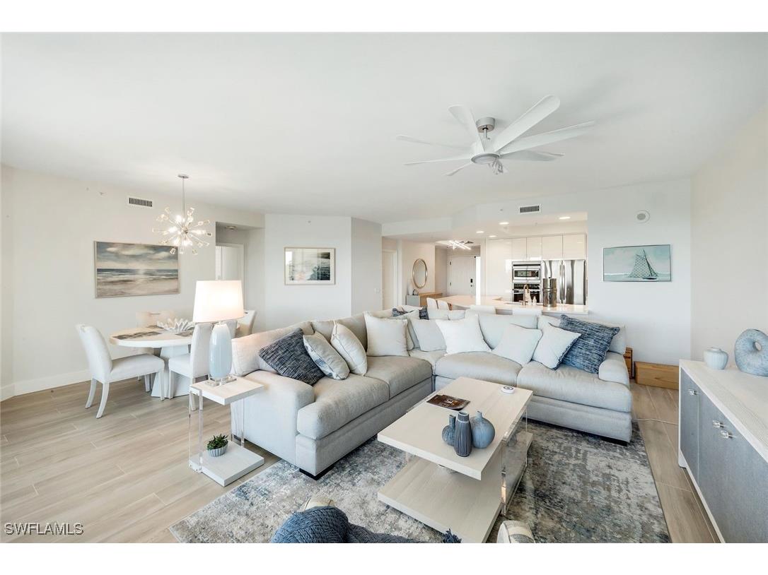 425 Cove Tower Drive #403 Naples FL 34110 225078950 image11