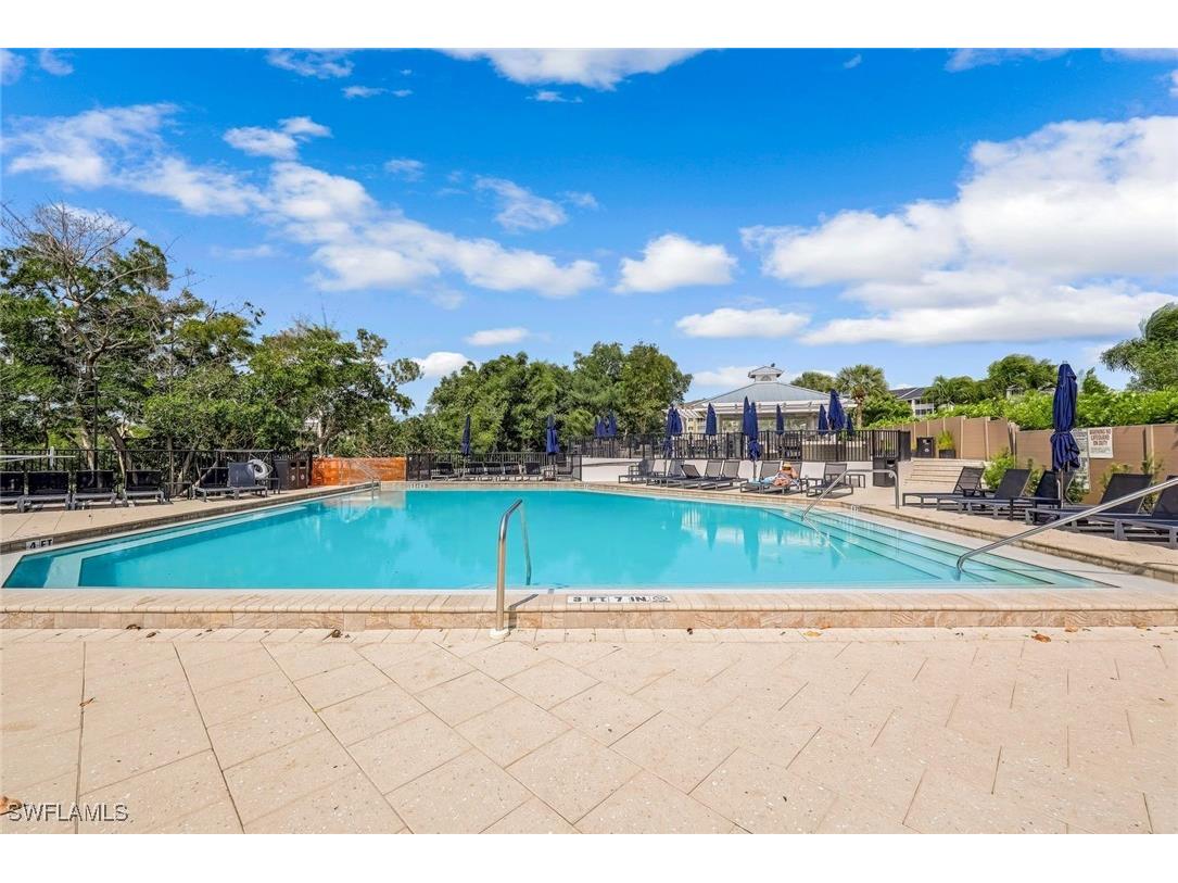 425 Cove Tower Drive #403 Naples FL 34110 225078950 image35