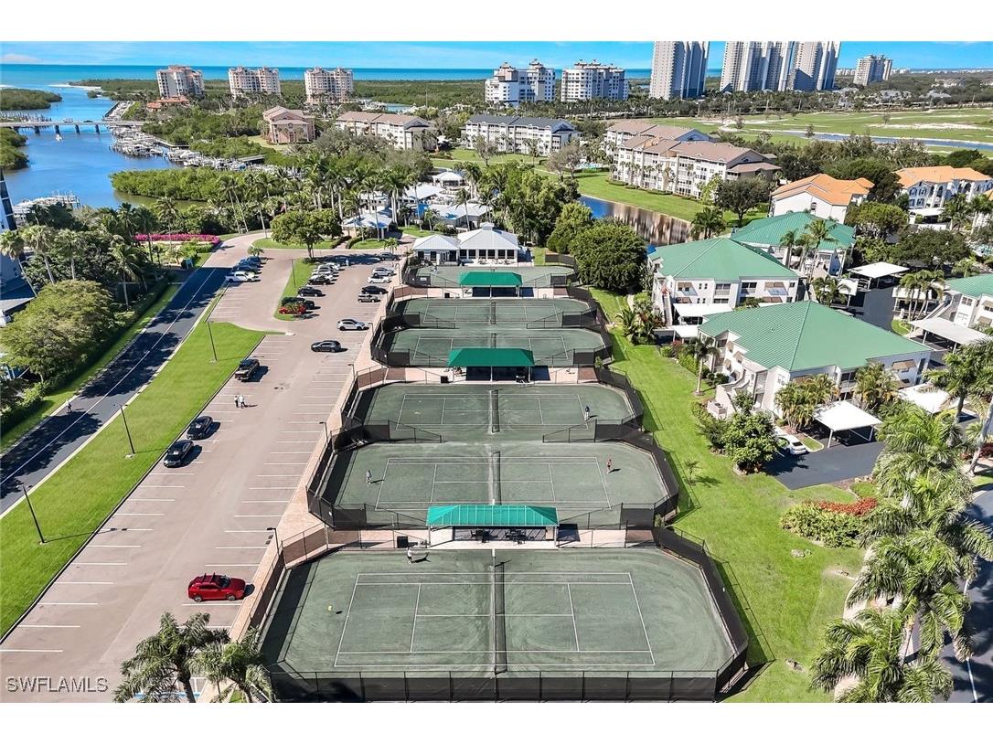 425 Cove Tower Drive #403 Naples FL 34110 225078950 image36