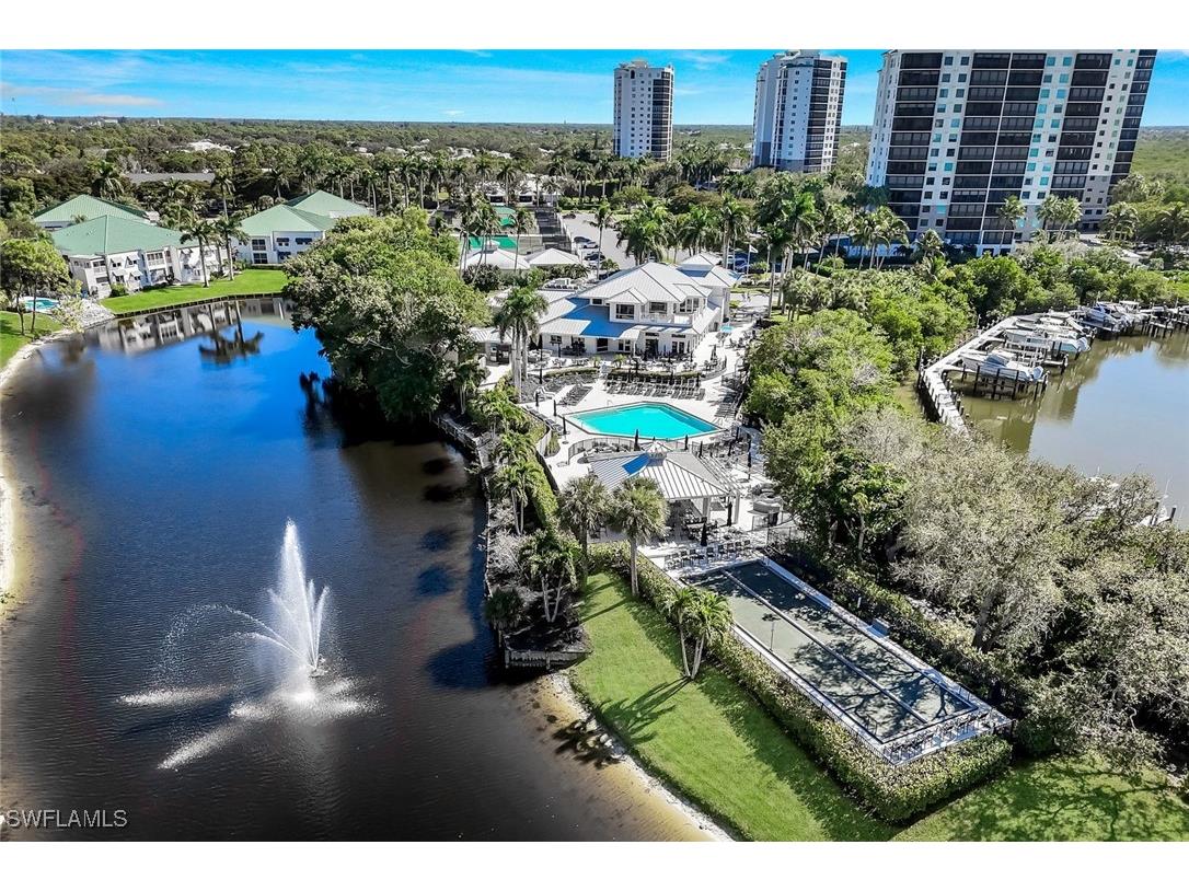 425 Cove Tower Drive #403 Naples FL 34110 225078950 image39