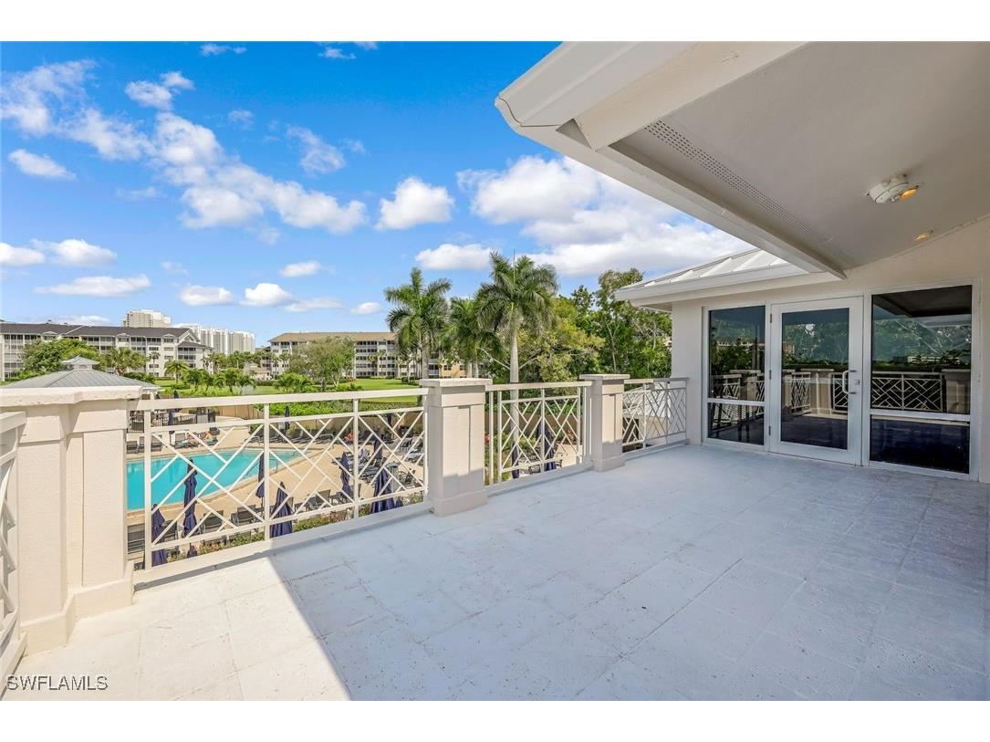425 Cove Tower Drive #403 Naples FL 34110 225078950 image40