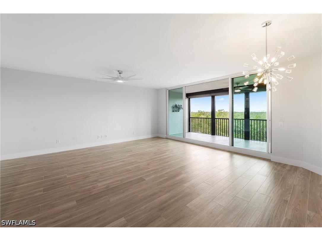 425 Cove Tower Drive #403 Naples FL 34110 226014924 image3