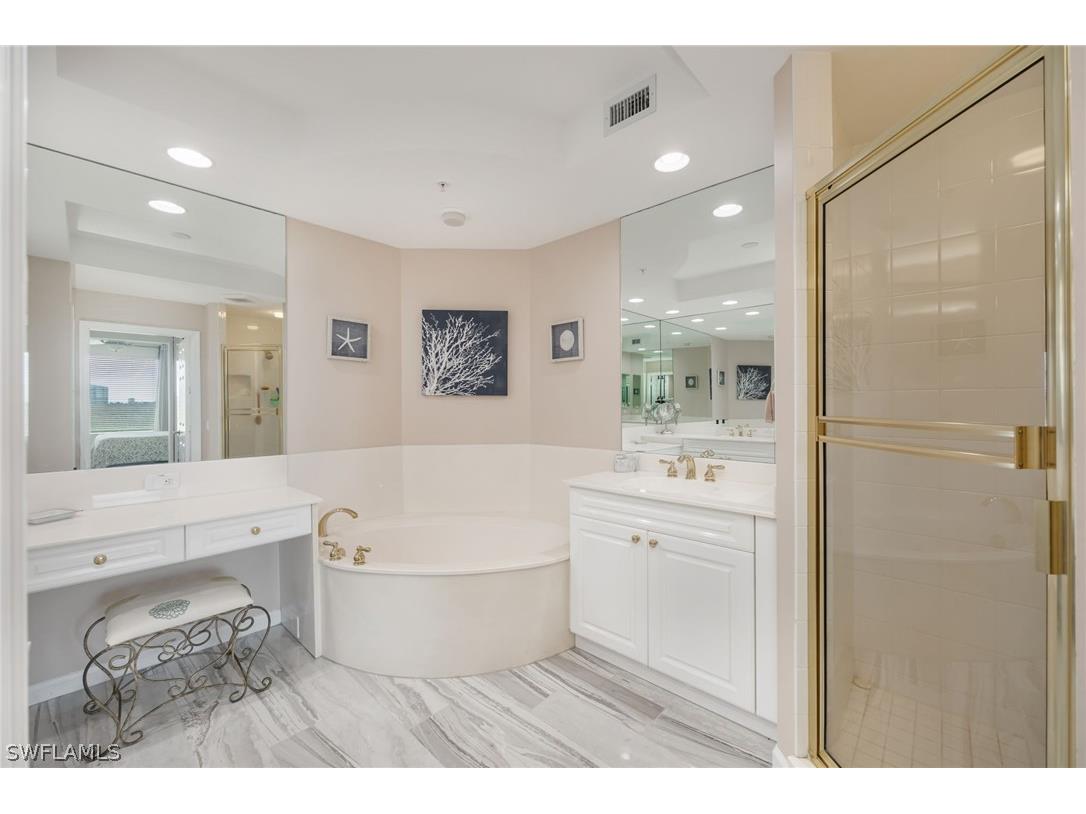 425 Cove Tower Drive #502 Naples FL 34110 226012537 image11