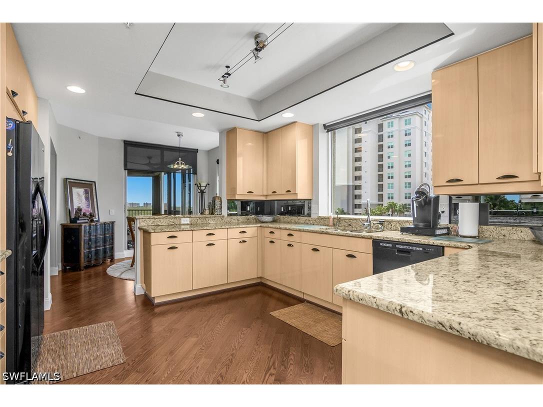 425 Cove Tower Drive #504 Naples FL 34110 226014103 image15