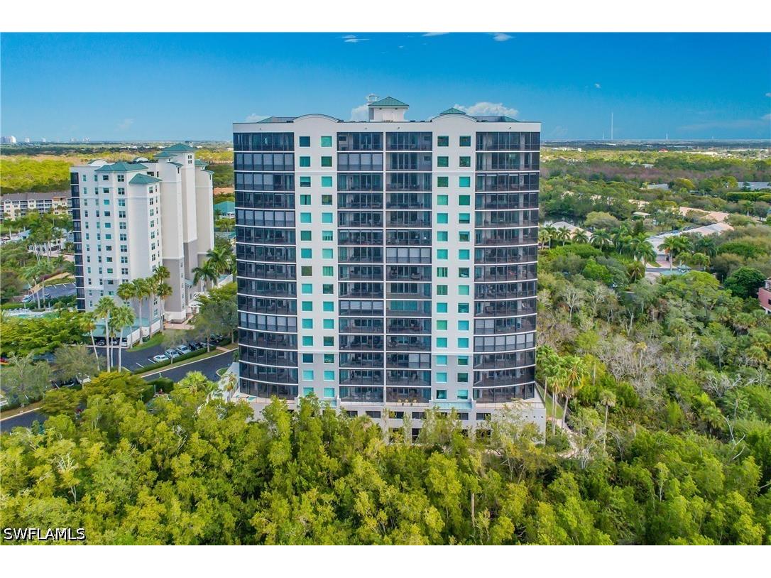 425 Cove Tower Drive #504 Naples FL 34110 226014103 image2