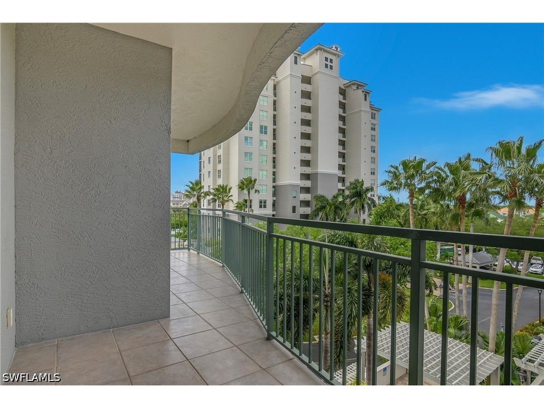 425 Cove Tower Drive #504 Naples FL 34110 226014103 image26