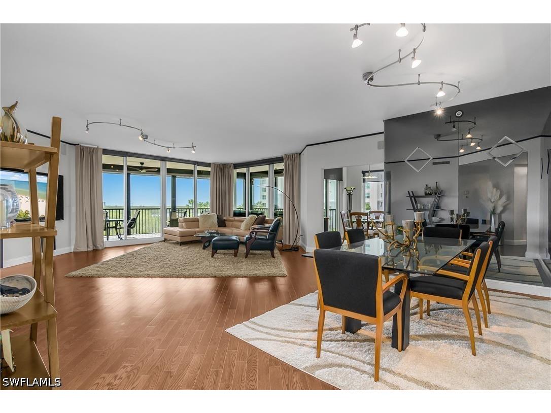 425 Cove Tower Drive #504 Naples FL 34110 226014103 image3
