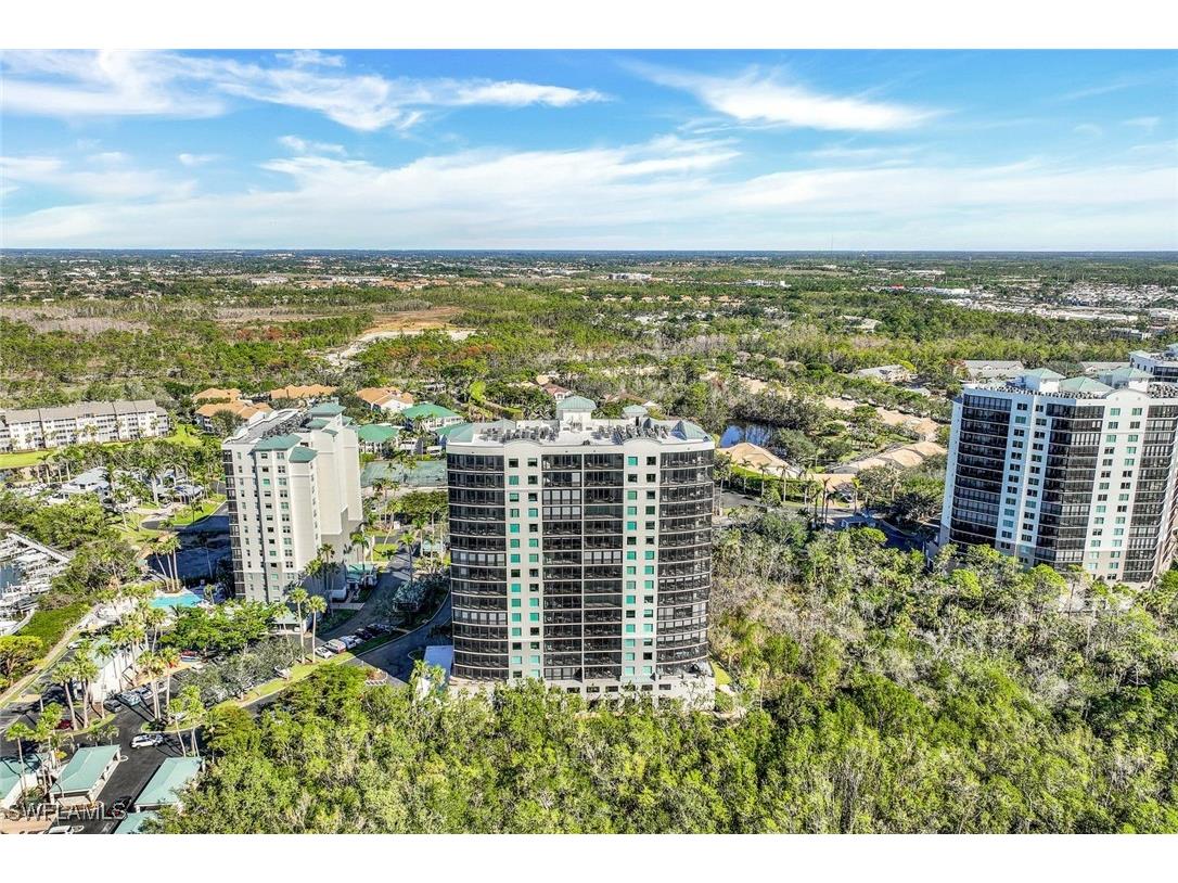 425 Cove Tower Drive #701 Naples FL 34110 225076176 image40