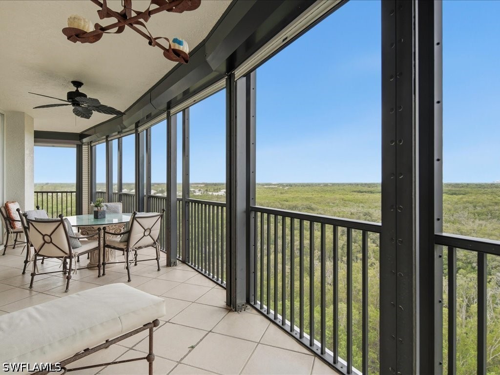 425 Cove Tower Drive #901 Naples FL 34110 226022278 image24