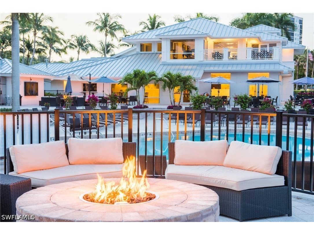 425 Cove Tower Drive #901 Naples FL 34110 226022278 image38