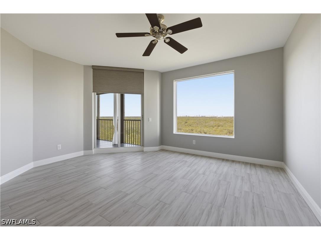 425 Cove Tower Dr #703 Naples FL 34110 226008522 image14