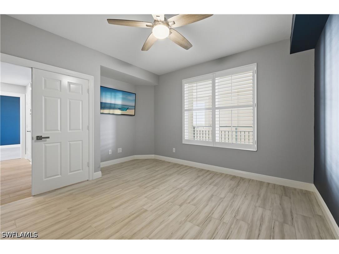 425 Cove Tower Dr #703 Naples FL 34110 226008522 image29