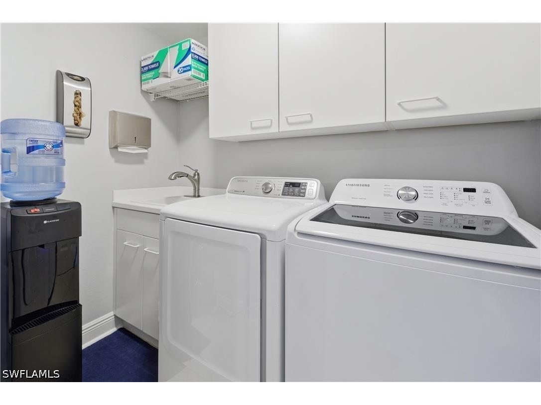 425 Cove Tower Dr #703 Naples FL 34110 226008522 image34