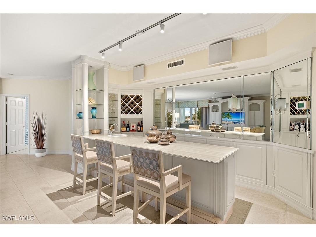 425 Dockside Drive #301 Naples FL 34110 225034119 image12