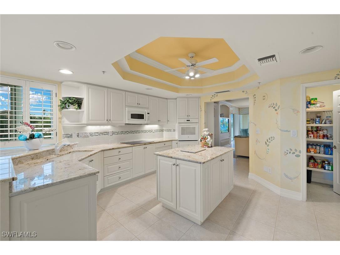 425 Dockside Drive #301 Naples FL 34110 225034119 image15