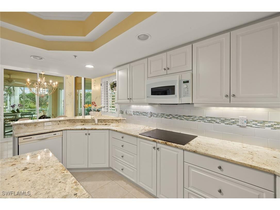 425 Dockside Drive #301 Naples FL 34110 225034119 image19