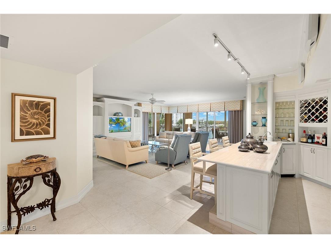 425 Dockside Drive #301 Naples FL 34110 225034119 image4