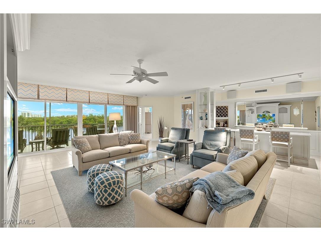 425 Dockside Drive #301 Naples FL 34110 225034119 image6