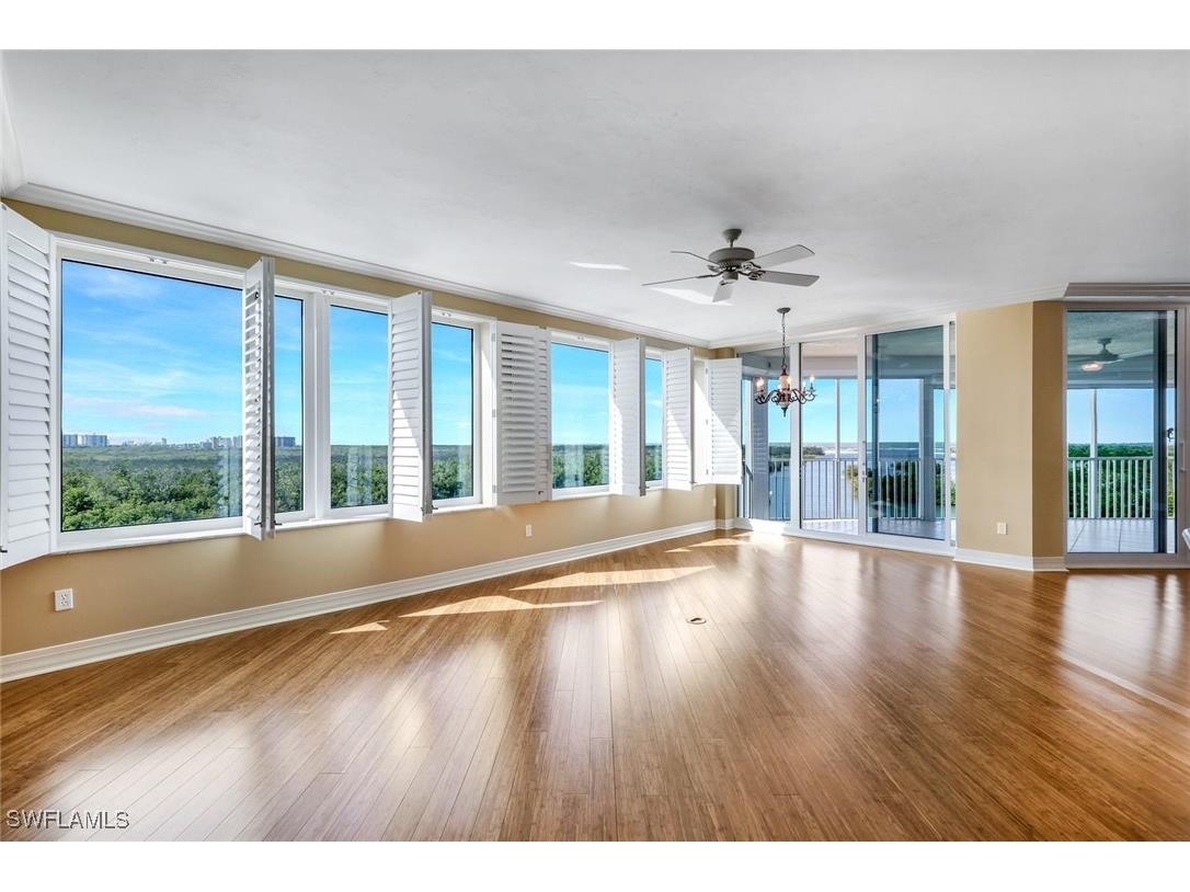 425 Dockside Drive #604 Naples FL 34110 225023527 image2