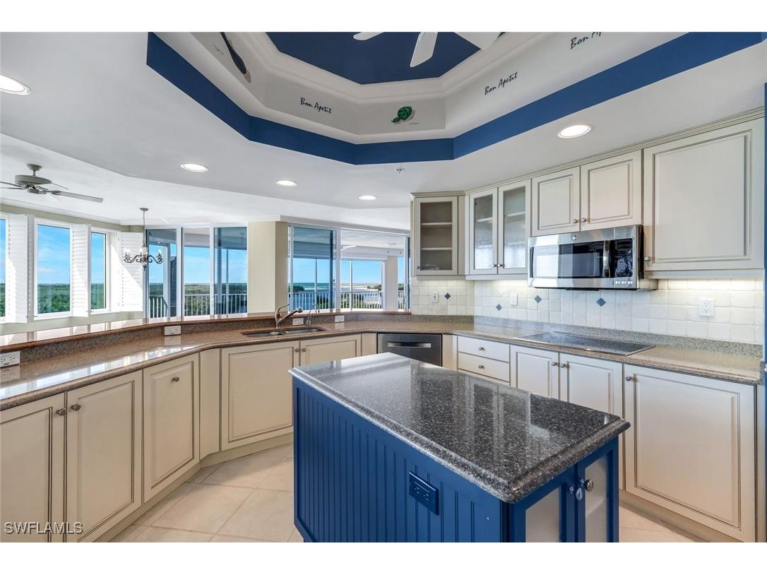 425 Dockside Drive #604 Naples FL 34110 225023527 image6