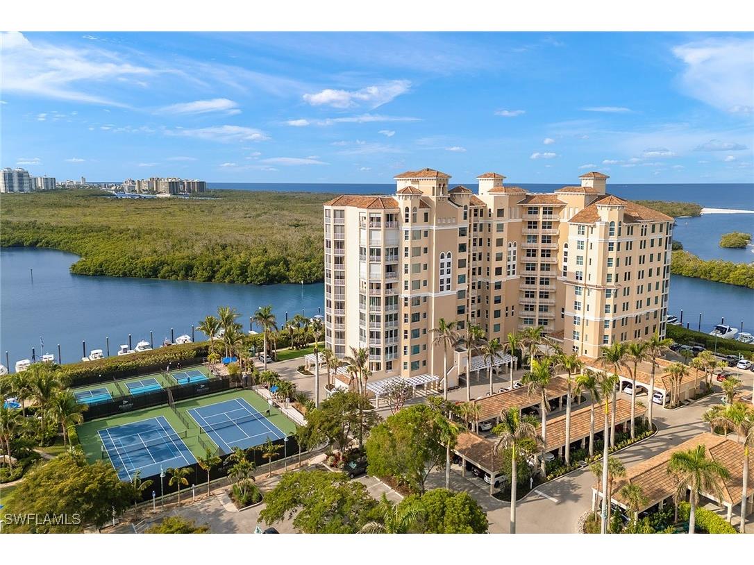 425 Dockside Drive #703 Naples FL 34110 225031838 image1