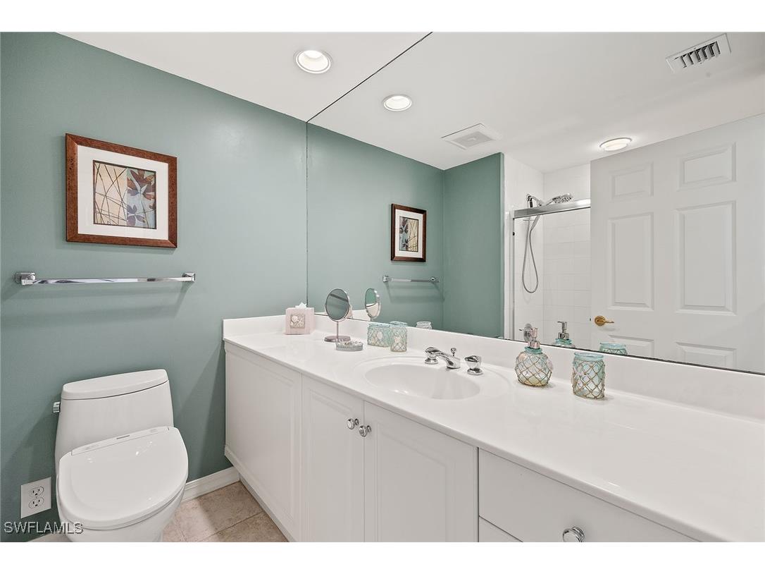 425 Dockside Drive #703 Naples FL 34110 225031838 image30