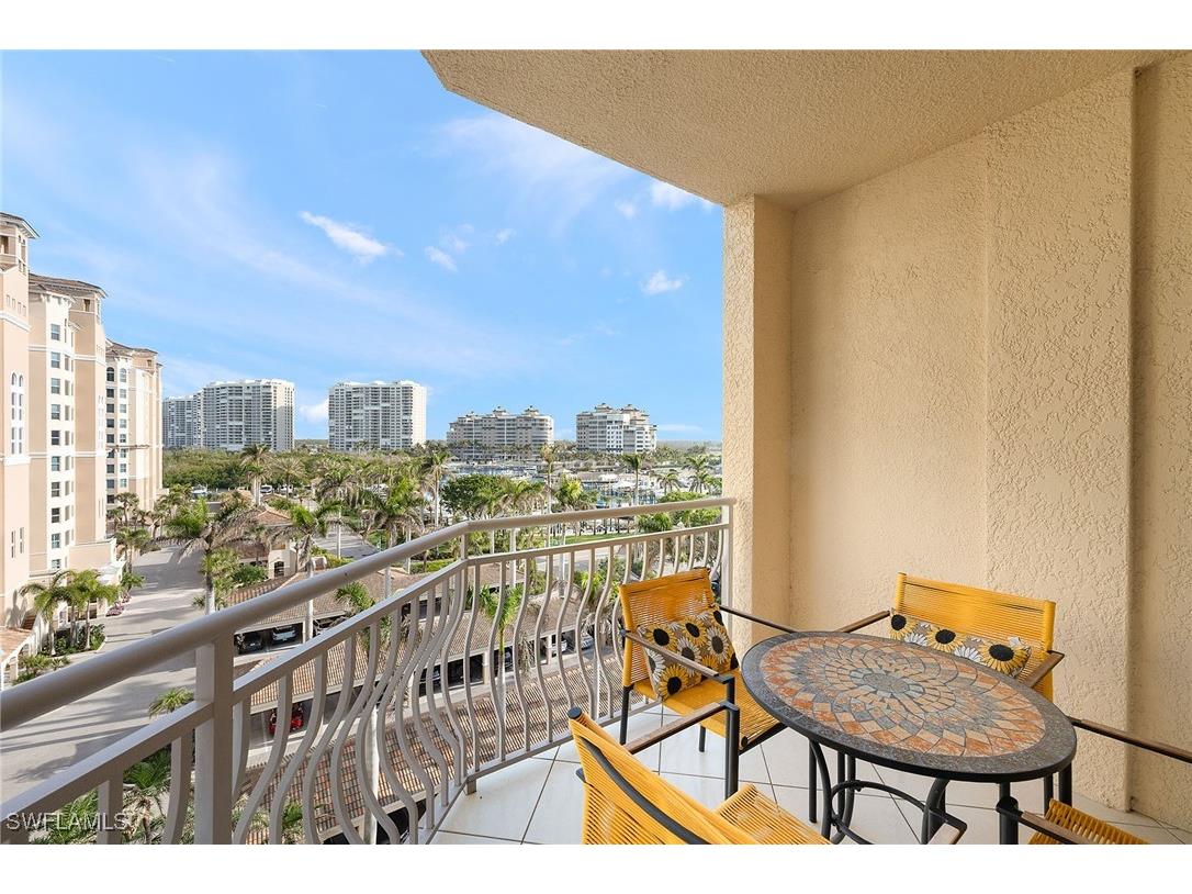 425 Dockside Drive #703 Naples FL 34110 225031838 image36