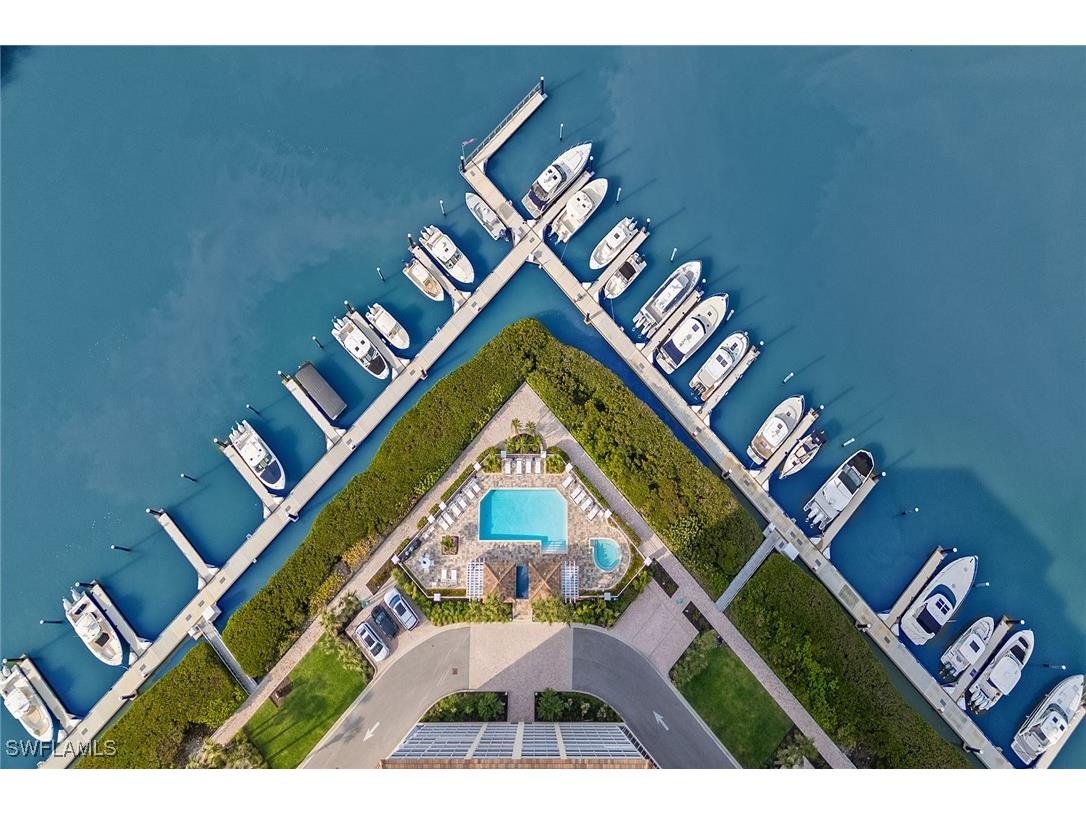 425 Dockside Drive #703 Naples FL 34110 225031838 image42
