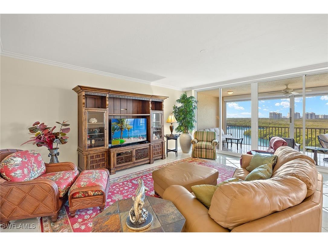 425 Dockside Drive #703 Naples FL 34110 225031838 image8