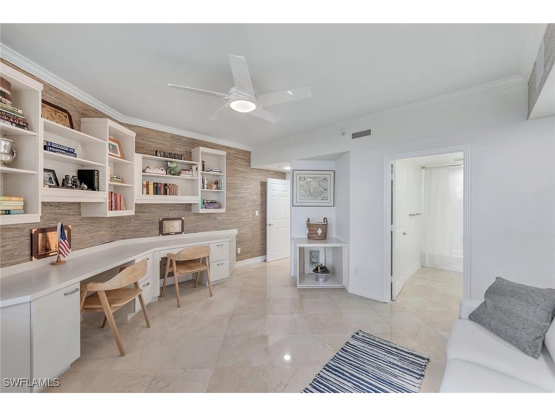 425 Dockside Drive #804 Naples FL 34110 225076089 image25