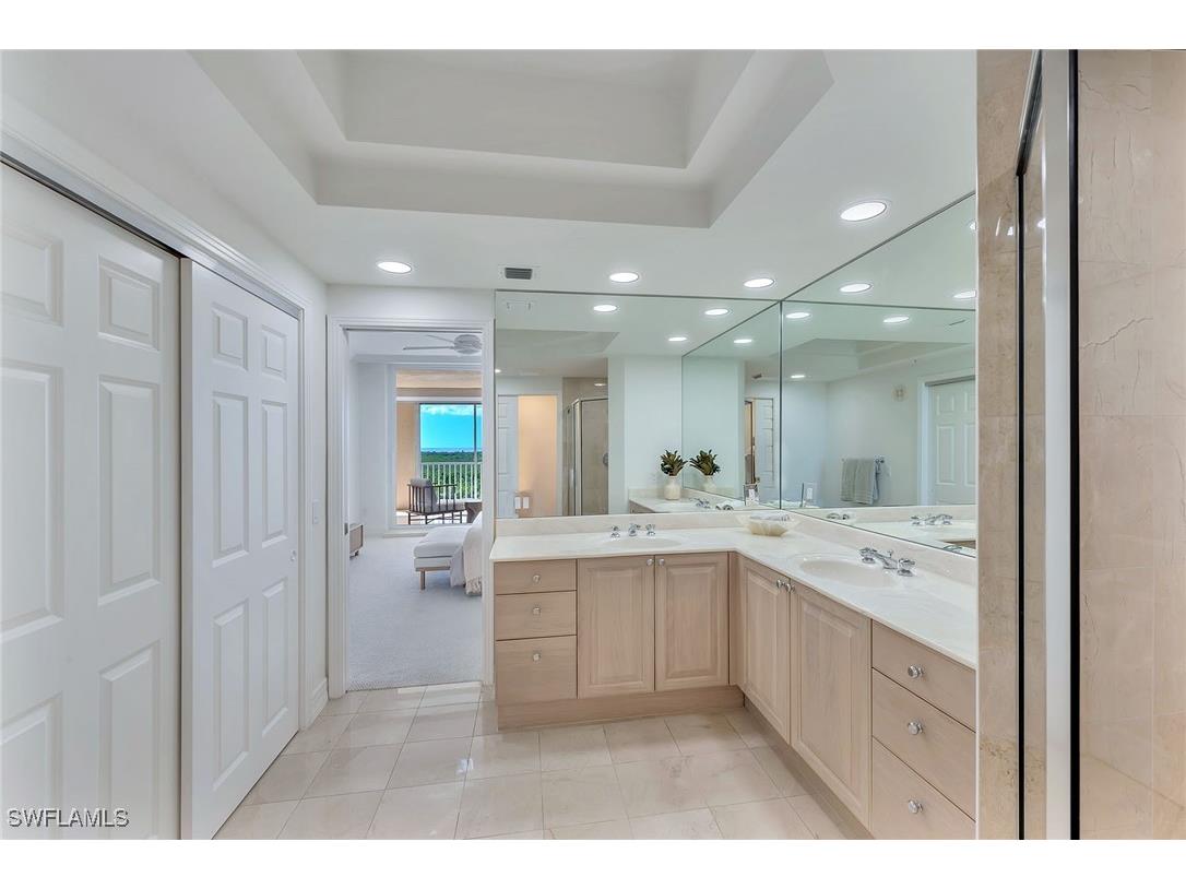 425 Dockside Drive #804 Naples FL 34110 225076089 image38